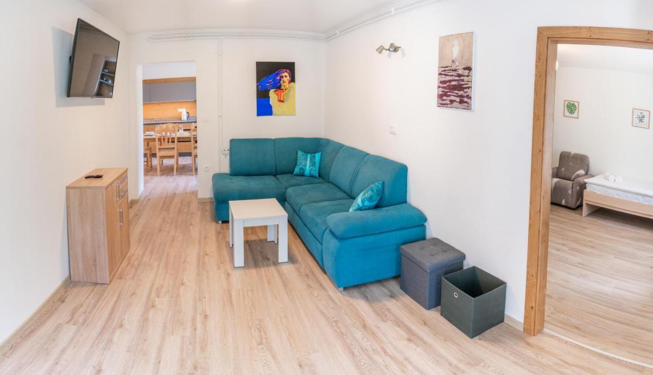 Апартаменты House Hiperbola & Outdoor Activities Бовец Экстерьер фото