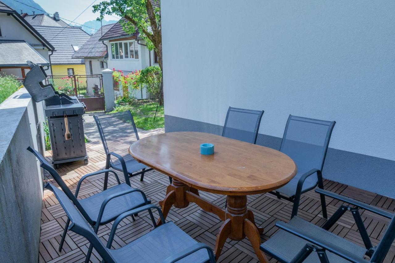 Апартаменты House Hiperbola & Outdoor Activities Бовец Экстерьер фото